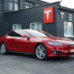 Купить Tesla Model S 70D 2015 года